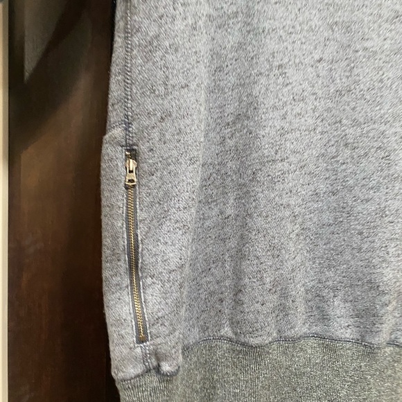 Roots Men's 1/4 Zip Hoodie - Medium - Picture 4 of 5